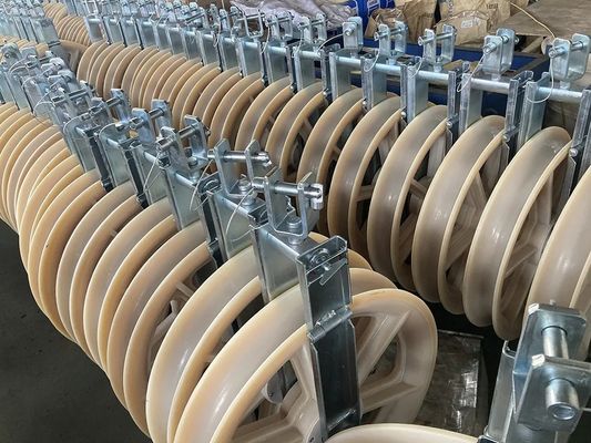 ซื้อ 822 มม กว้างขนาดใหญ่ หนัก-ภารกิจเคเบิล pulley บล็อกกับล้อไนลอนสําหรับการก่อสร้างสายฟ้า online manufacture