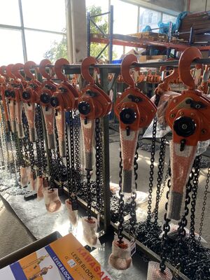 ซื้อ รอกโซ่มือโยก 1.5 เมตร รับน้ำหนักได้ 1 ตัน เครื่องมือยกแบบดึงมือสำหรับงานอุตสาหกรรม online manufacture